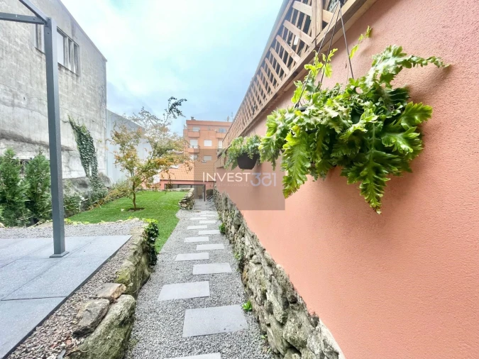 Moradia T2 para Venda em Campanhã Foto 2