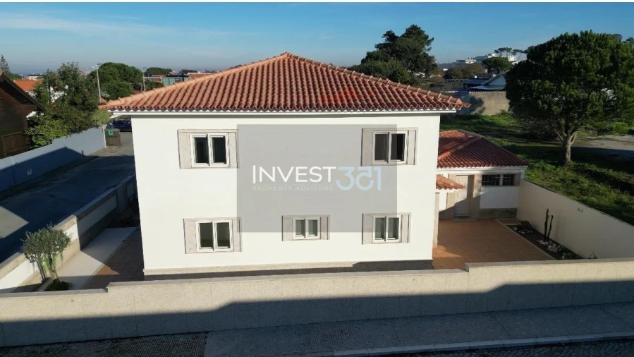 Moradia T3 para Venda em Vila Chã Foto 36