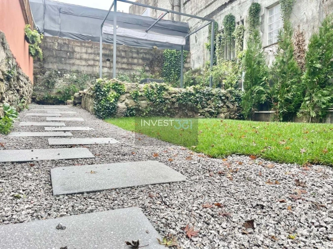 Moradia T2 para Venda em Campanhã Foto 9