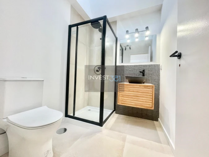 Moradia T2 para Venda em Campanhã Foto 23