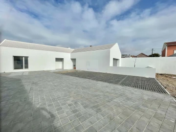 Moradia T2 para Venda em Lourinhã e Atalaia