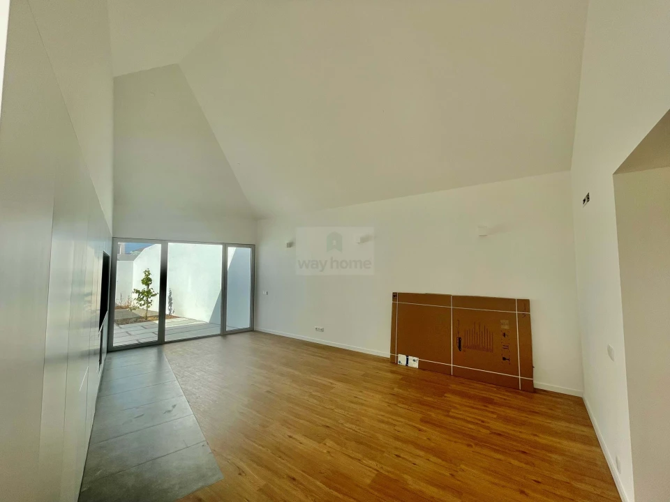 Moradia T2 para Venda em Lourinhã e Atalaia Foto 10