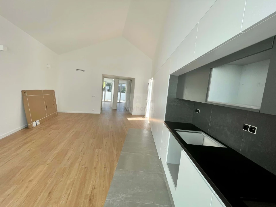 Moradia T2 para Venda em Lourinhã e Atalaia Foto 8