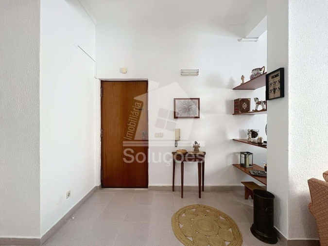 Apartamento T3 para Arrendamento em Portimão Foto 5