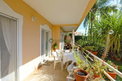 Apartamento T2 para Venda em Quarteira