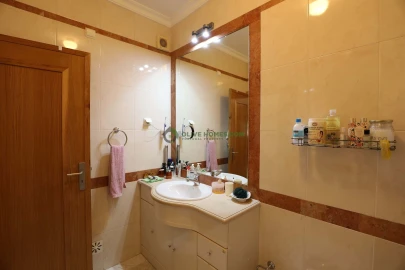 Apartamento T2 para Venda em Quarteira
