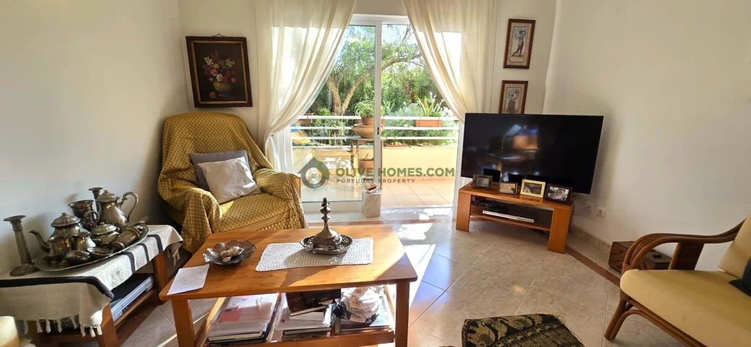 Apartamento T2 para Venda em Quarteira Foto 15