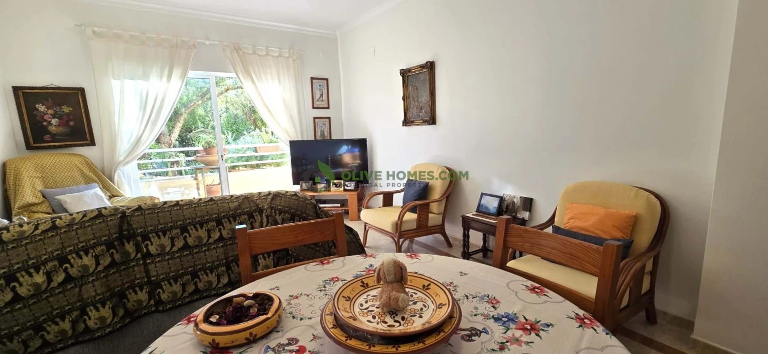 Apartamento T2 para Venda em Quarteira Foto 14