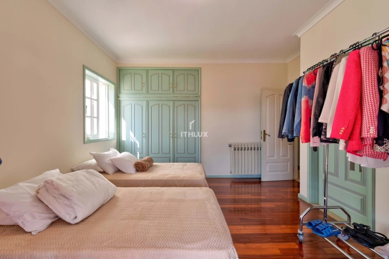 Moradia T8 para Venda em Arcozelo Foto 27