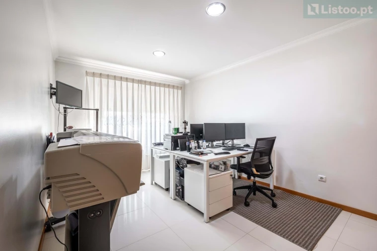 Moradia T5 para Venda em Marinha Grande Foto 22