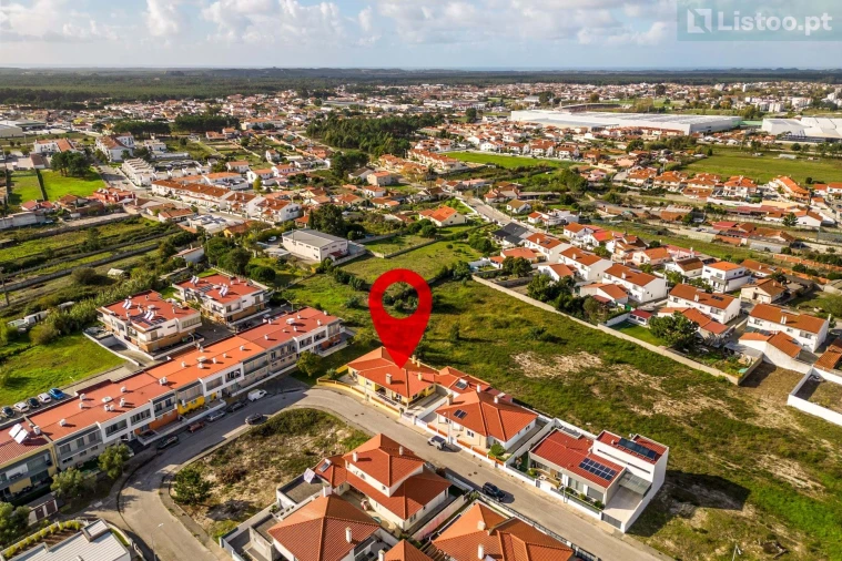 Moradia T5 para Venda em Marinha Grande Foto 28