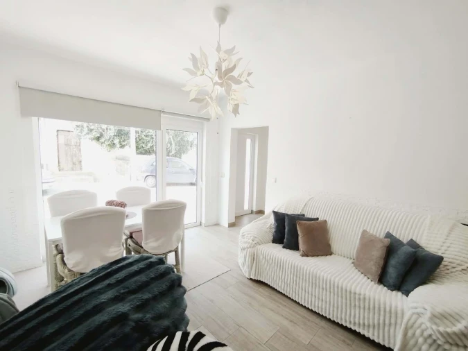 Moradia T2 para Venda em Santo Varão Foto 3