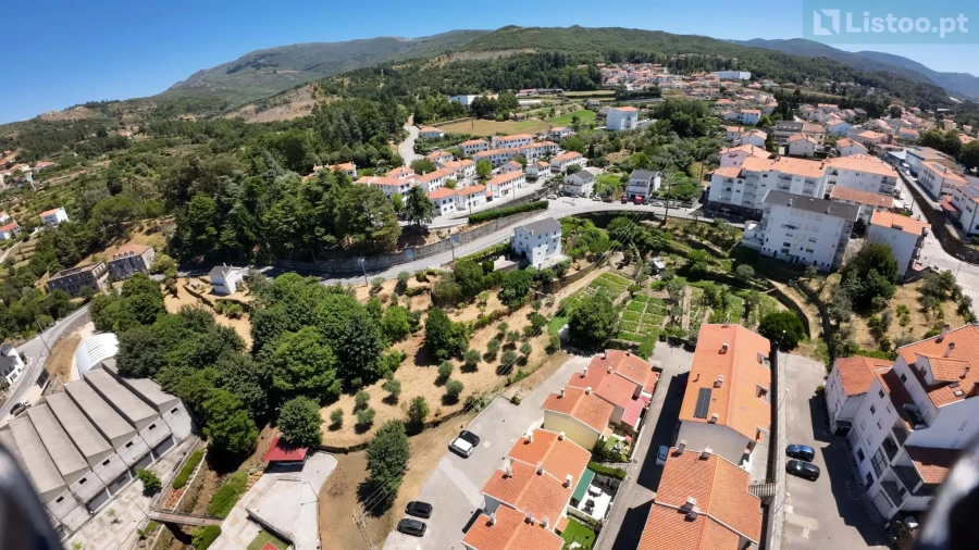 Moradia T4 para Venda em Gouveia (São Pedro e São Julião) Foto 4