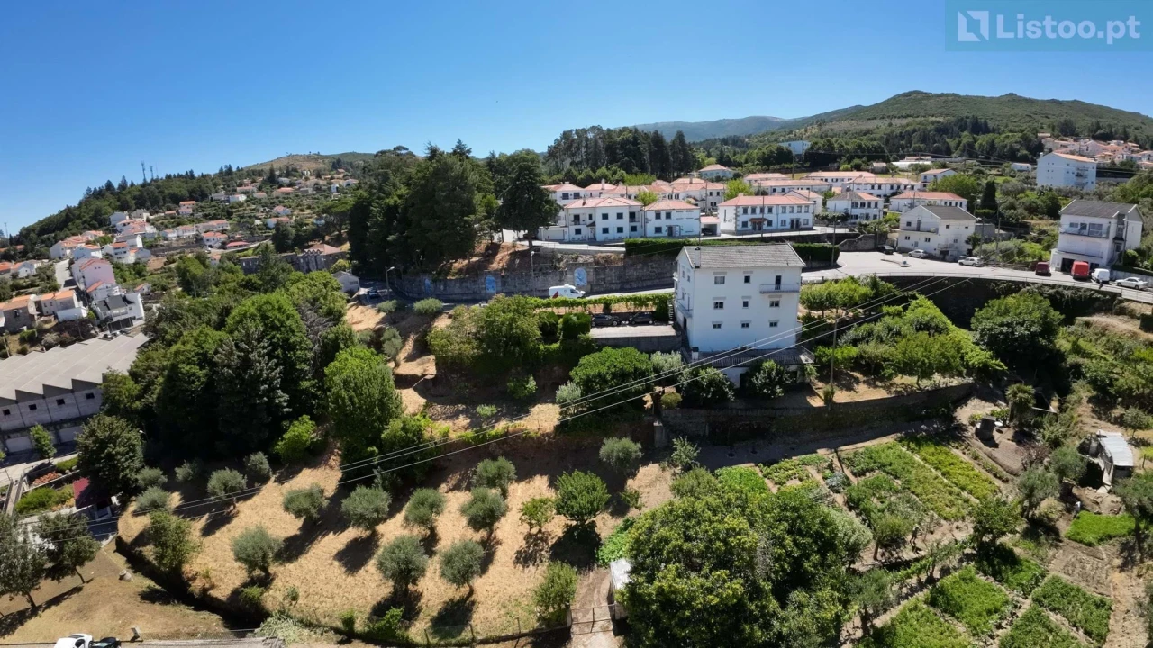 Moradia T4 para Venda em Gouveia (São Pedro e São Julião) Foto 1