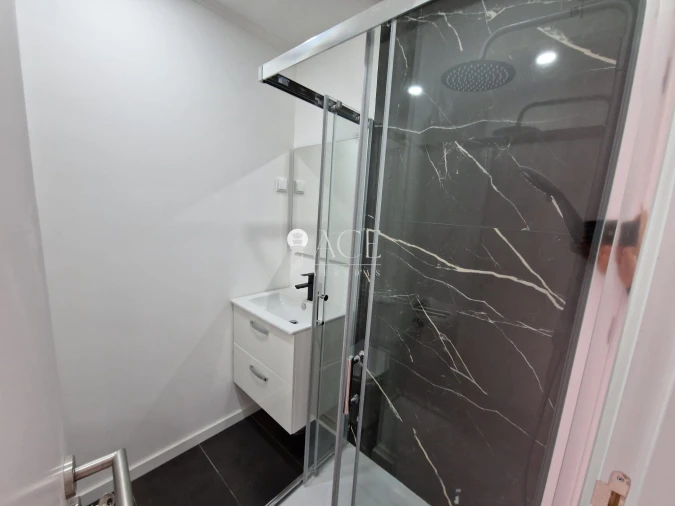 Apartamento T4 para Venda em Águas Livres Foto 16