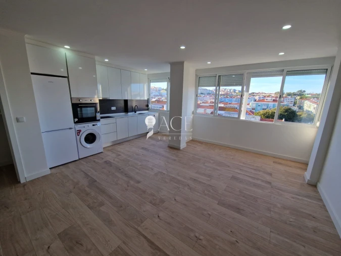 Apartamento T4 para Venda em Águas Livres