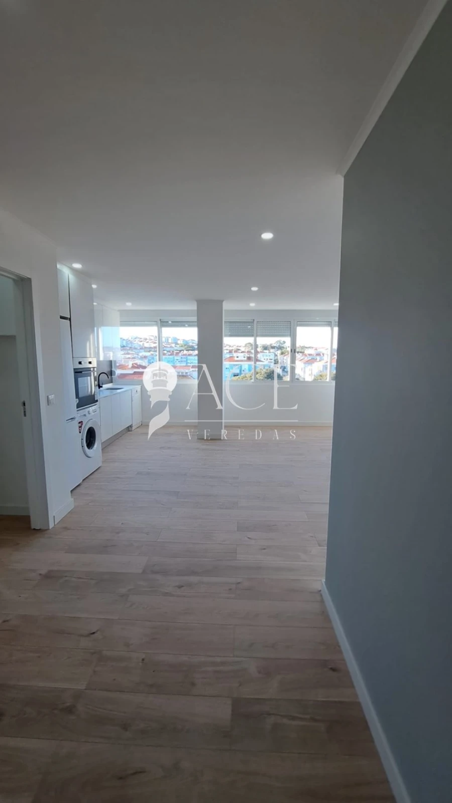 Apartamento T4 para Venda em Águas Livres Foto 4