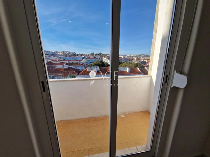 Apartamento T4 para Venda em Águas Livres Foto 11