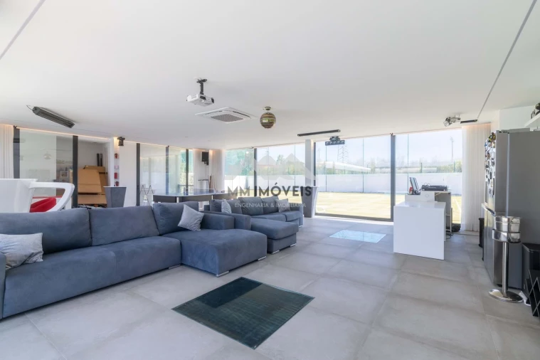 Moradia T5 para Venda em Bougado (São Martinho e Santiago) Foto 80