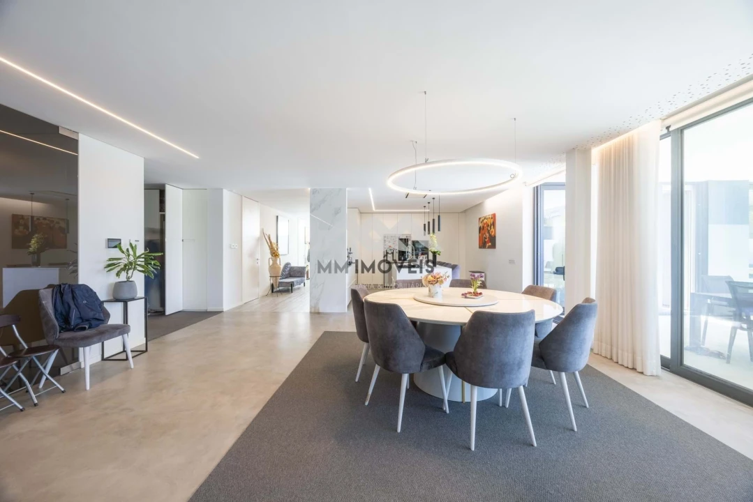 Moradia T5 para Venda em Bougado (São Martinho e Santiago) Foto 37