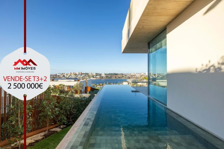 Moradia T4 para Venda em Canidelo