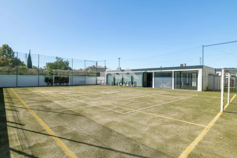 Moradia T5 para Venda em Bougado (São Martinho e Santiago) Foto 60