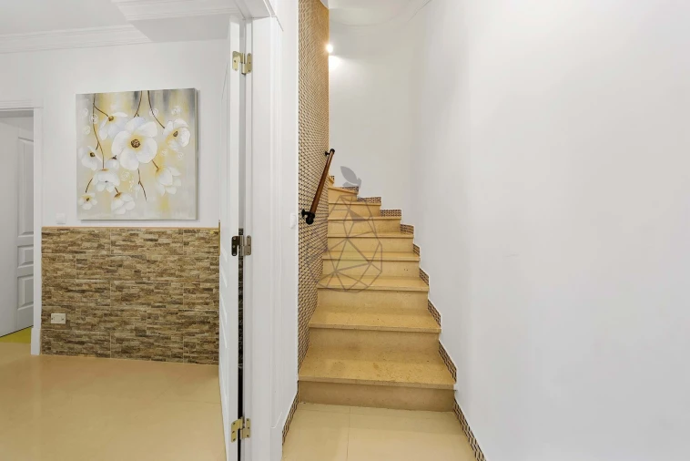 Moradia T5 para Venda em Alvor Foto 30