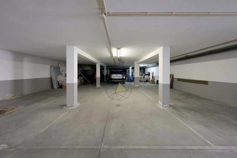 Moradia T5 para Venda em Alvor Foto 57