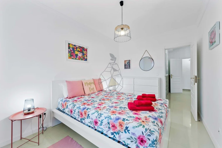 Moradia T5 para Venda em Alvor Foto 24