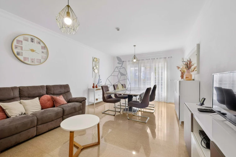 Moradia T5 para Venda em Alvor Foto 10