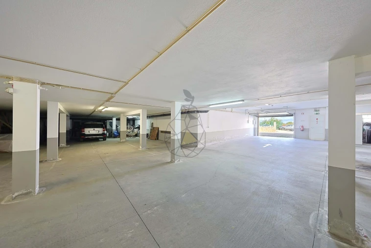 Moradia T5 para Venda em Alvor Foto 58