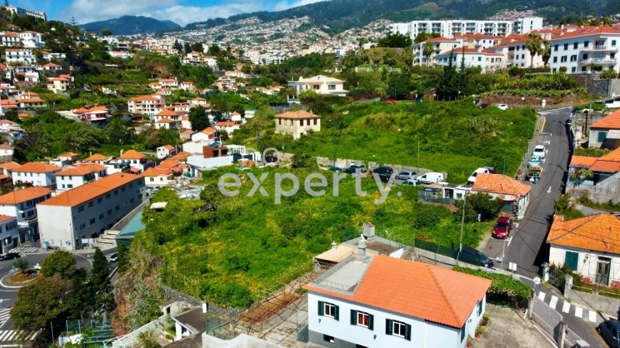 Terreno para Venda em Funchal (São Pedro) Foto 16
