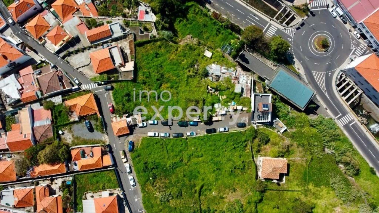 Terreno para Venda em Funchal (São Pedro) Foto 6