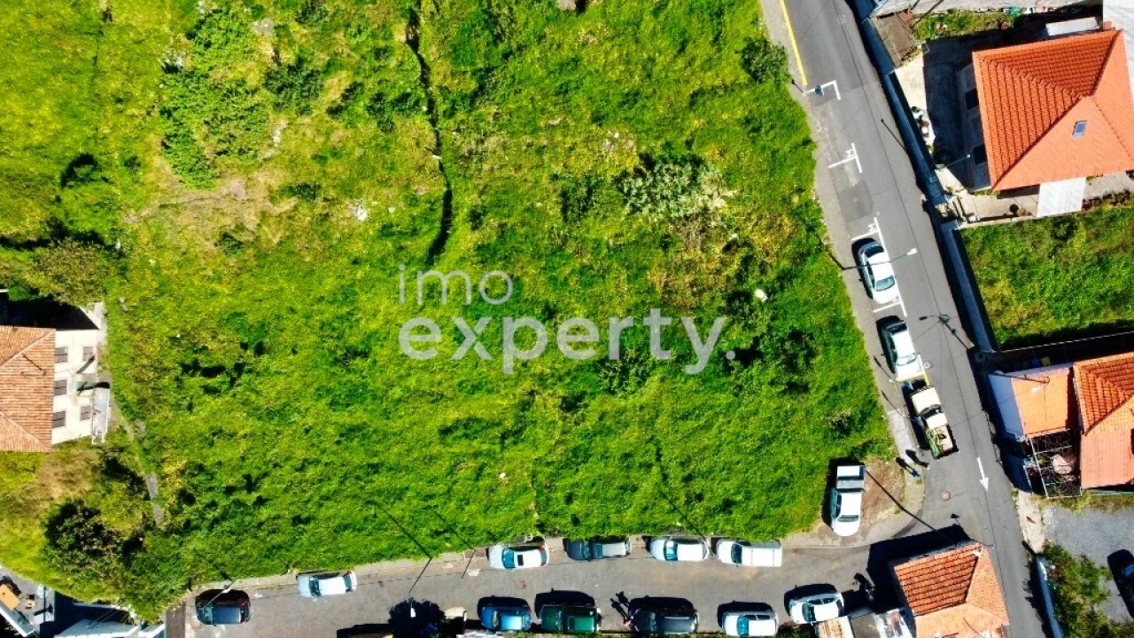 Terreno para Venda em Funchal (São Pedro) Foto 10