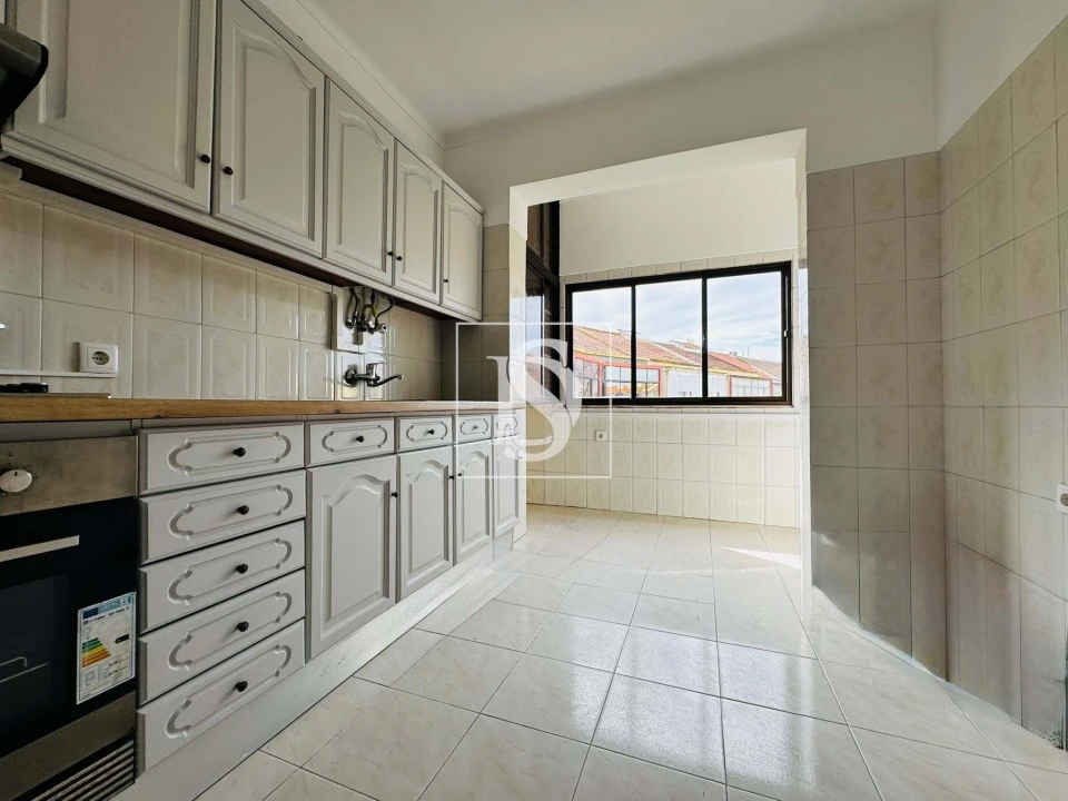 Apartamento T2 para Venda em Barreiro e Lavradio Foto 1