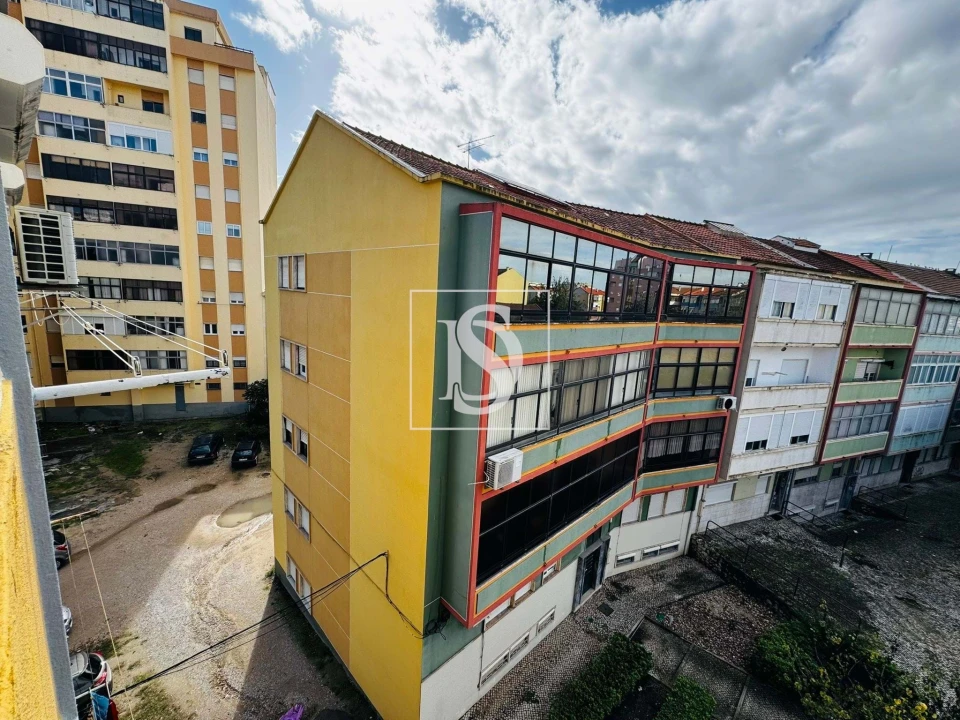 Apartamento T2 para Venda em Barreiro e Lavradio Foto 34