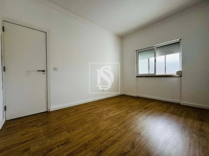 Apartamento T2 para Venda em Barreiro e Lavradio Foto 22