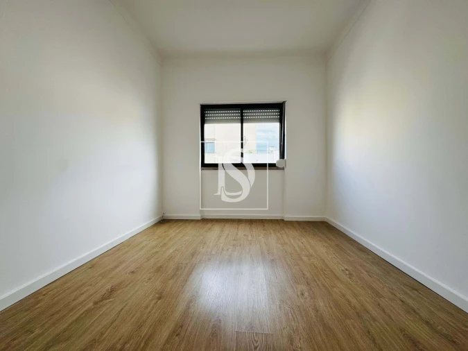 Apartamento T2 para Venda em Barreiro e Lavradio Foto 5