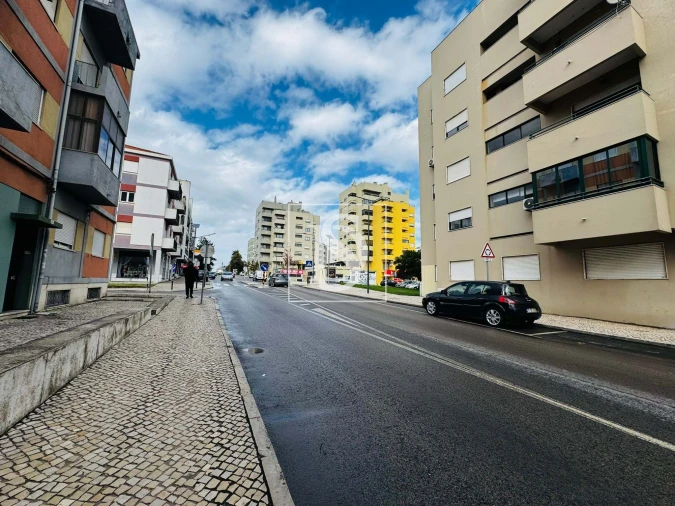 Apartamento T2 para Venda em Barreiro e Lavradio Foto 33