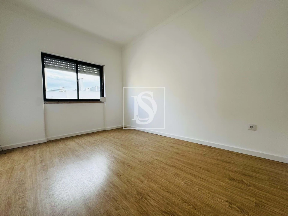 Apartamento T2 para Venda em Barreiro e Lavradio Foto 20