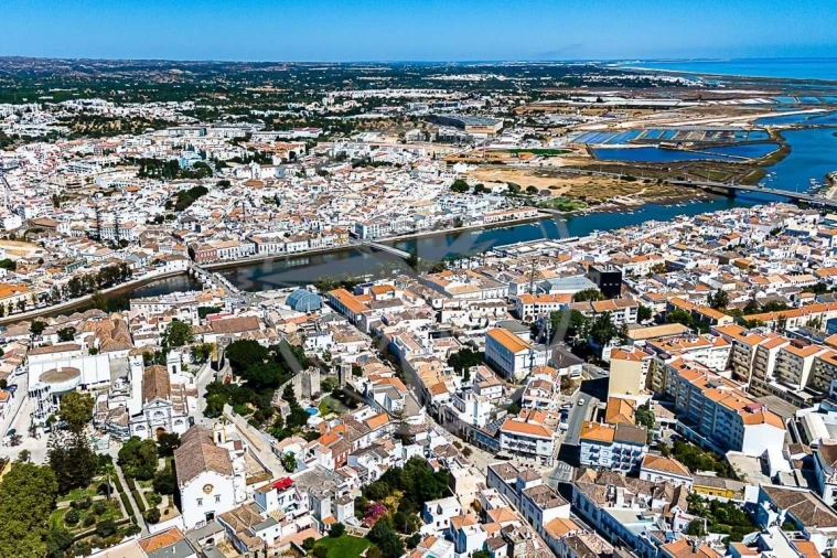 Moradia T3 para Venda em Tavira (Santa Maria e Santiago) Foto 32