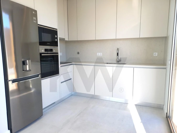 Apartamento T2 para Venda em Cachopo Foto 5