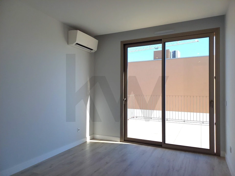 Apartamento T2 para Venda em Cachopo Foto 16