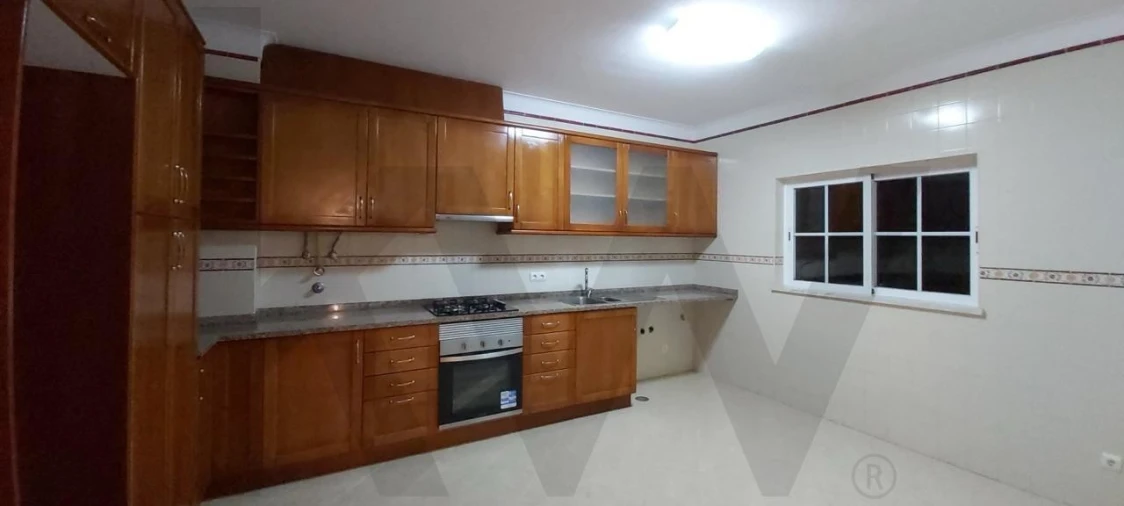 Moradia T3 para Venda em Vila de Sagres Foto 10