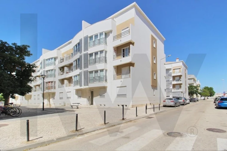 Apartamento T3 para Venda em Vila Real de Santo Antonio Foto 1