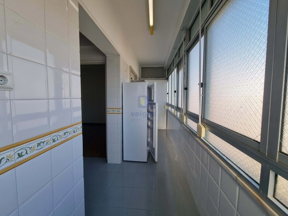 Apartamento T3 para Venda em Alvalade Foto 14