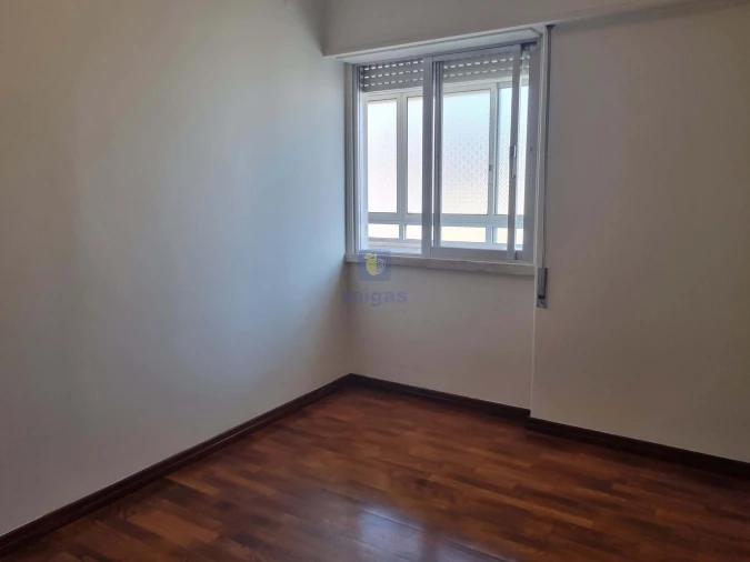 Apartamento T3 para Venda em Alvalade Foto 36