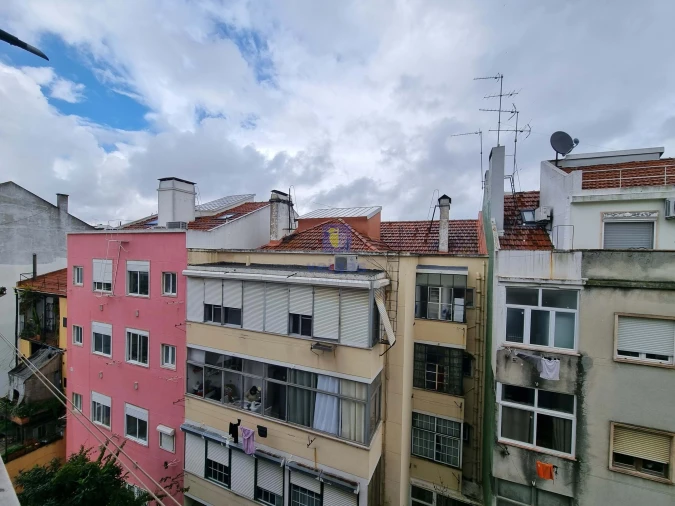 Apartamento T3 para Venda em Alvalade Foto 65