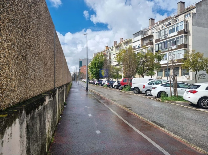 Apartamento T3 para Venda em Alvalade Foto 64