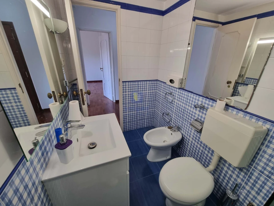 Apartamento T3 para Venda em Alvalade Foto 49